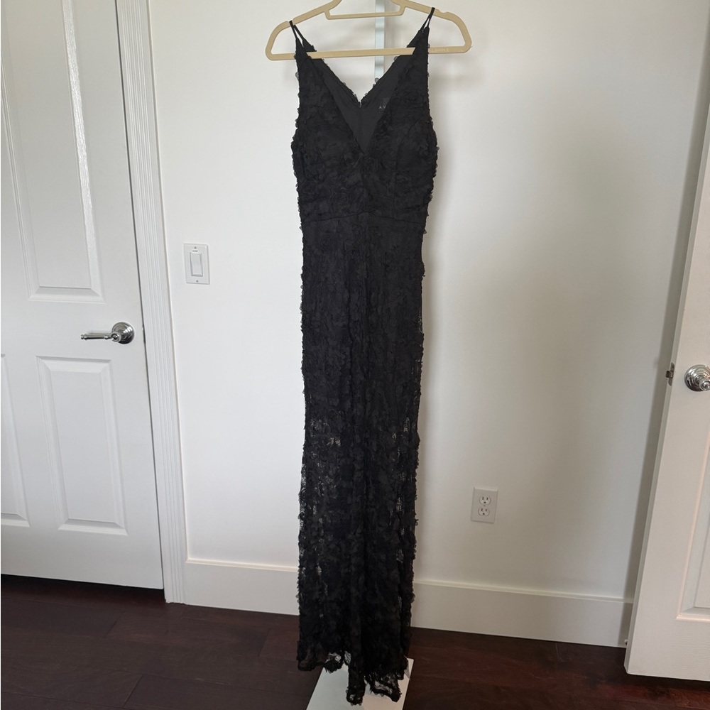 Avery AG Black Appliqué Lace Dress